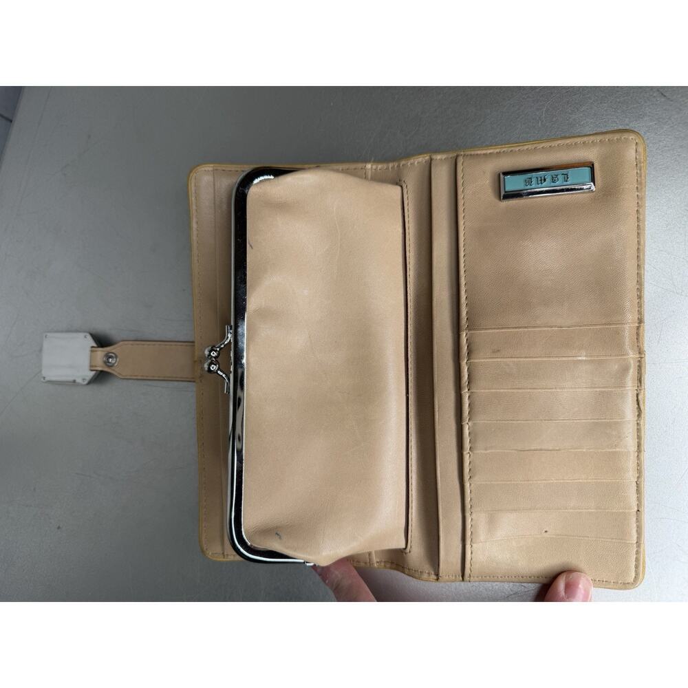 L.A.M.B. Gwen Stefani Distressed Y2K Leather Wallet Tan Designer Vintage - Picture 3 of 7